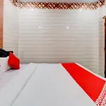 Hotel O Aroma Classic Near Nampally Main Railway Station