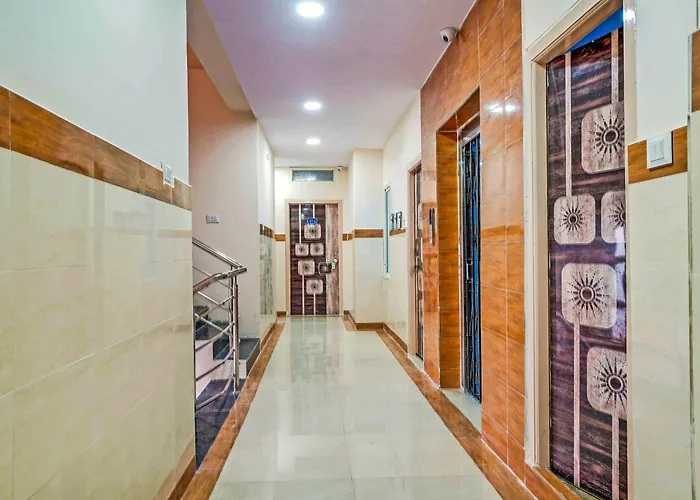 Hotel O Aroma Classic Near Nampally Main Railway Station